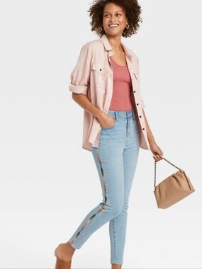 Knox Rose Light Wash Skinny Jeans with Side Trim